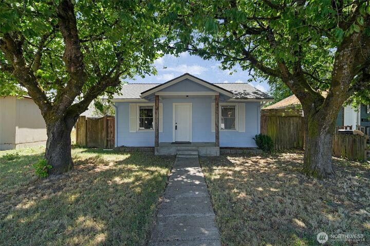 340  16th Avenue  Longview WA 98632 photo