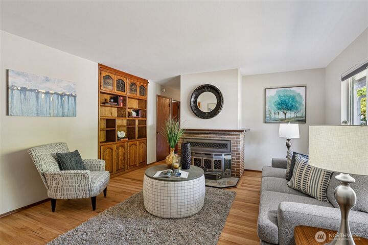 Property Photo: 22508 58th Avenue W WA 98043