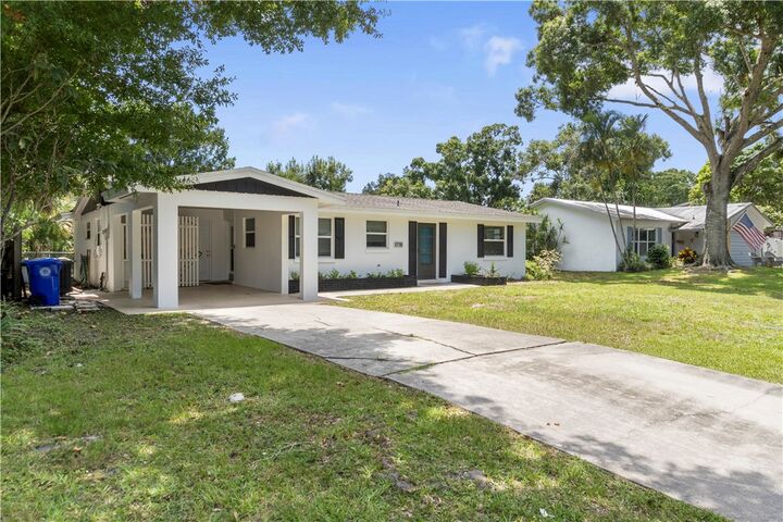 Property Photo:  1776 35th Avenue  FL 32960 