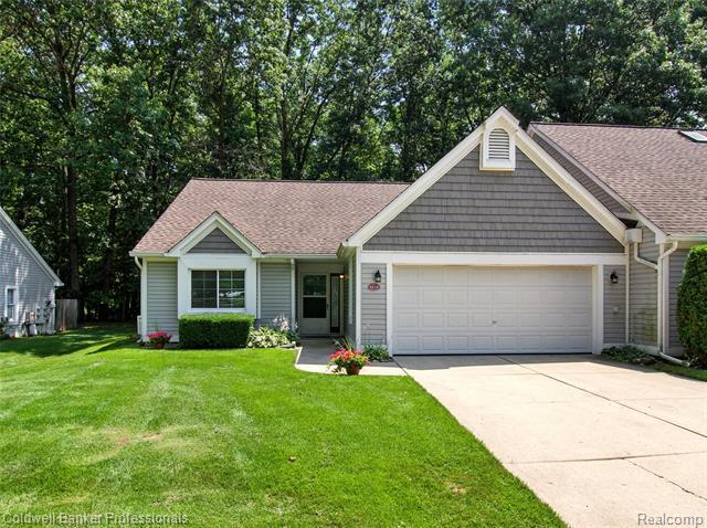 6818 Fox Lane  Waterford Twp MI 48327 photo