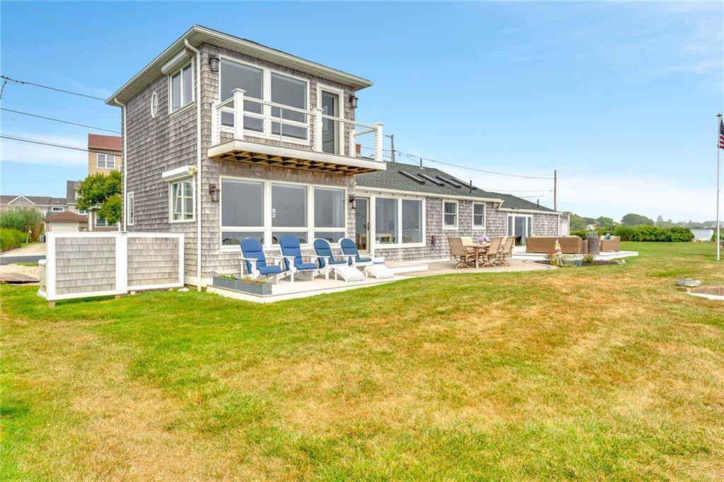 10 Calef Avenue  Narragansett RI 02882 photo