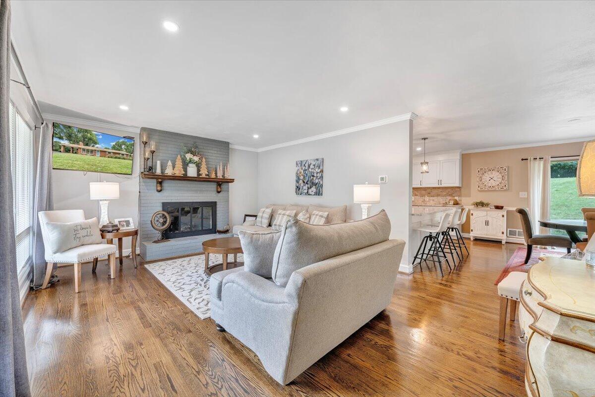 Property Photo:  4531 Cresthill Dr  VA 24018 