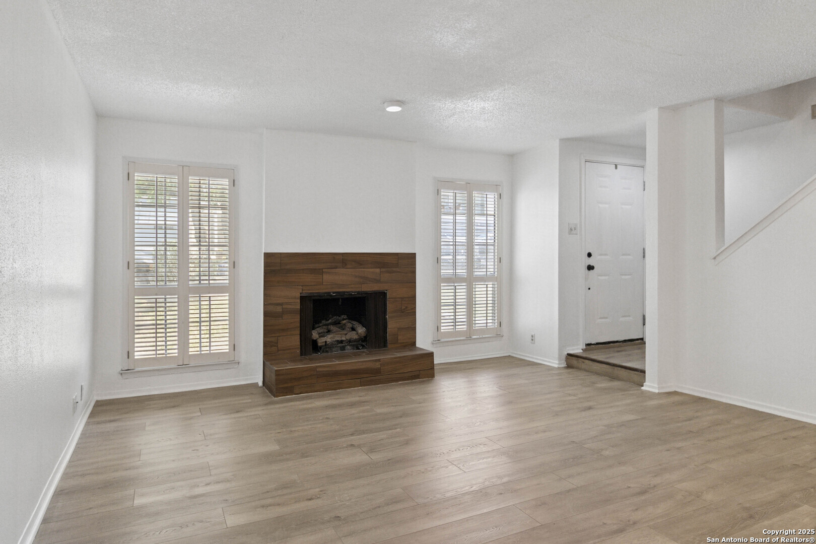 Property Photo:  8117 Scottshill  TX 78209 