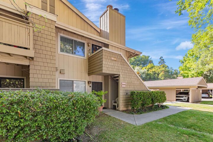 Property Photo:  5694 Makati Circle H  CA 95123 