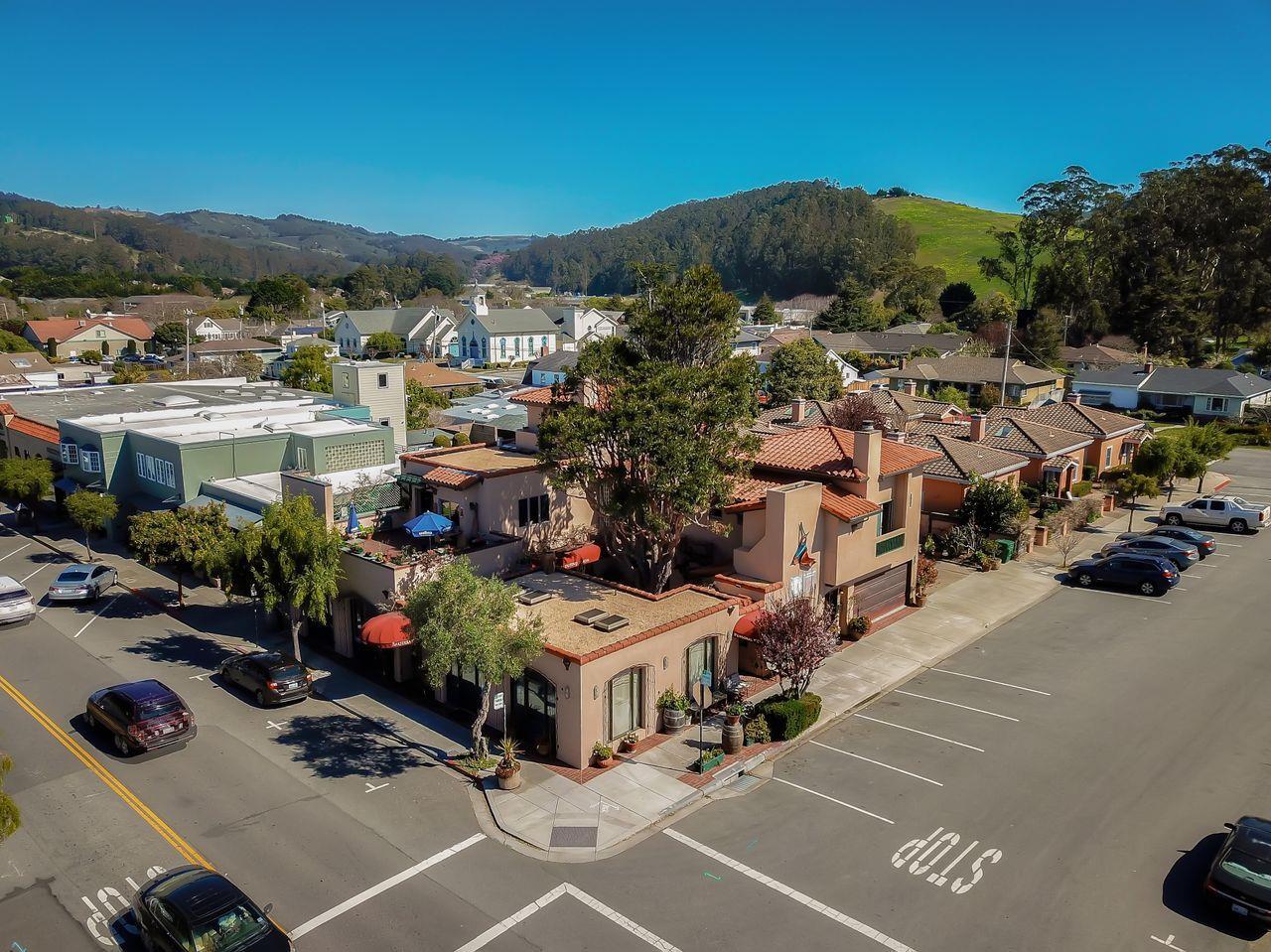 Property Photo: 725 Correas Street CA 94019