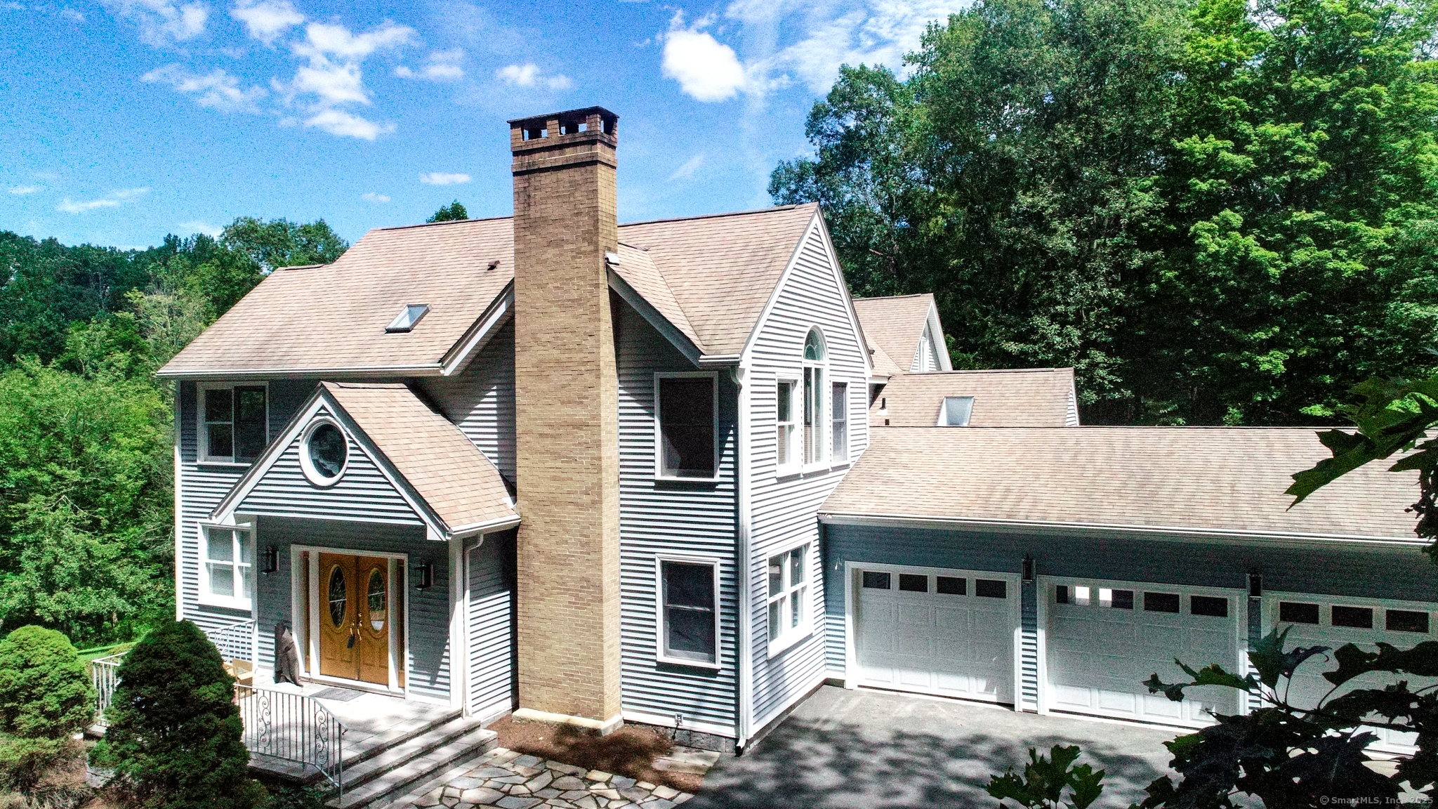 Property Photo:  60 Saddle Ridge Road  CT 06033 