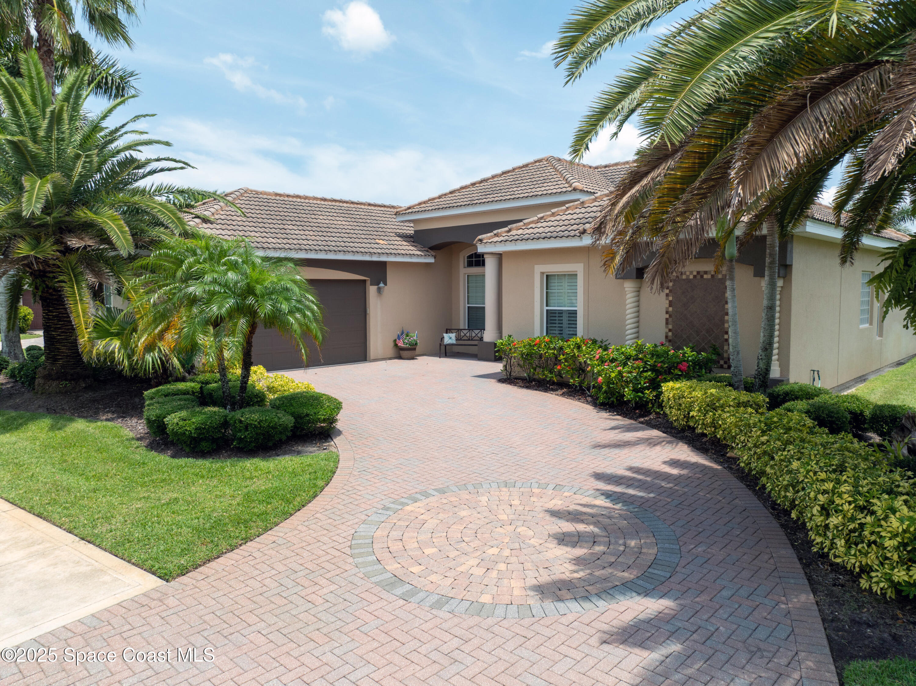 Property Photo: 1522 Tralee Bay Avenue FL 32940