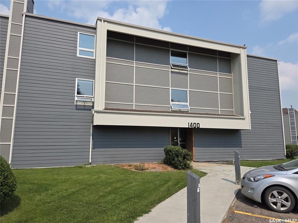 425 115th Street E 1436  Saskatoon SK S7N 2E5 photo