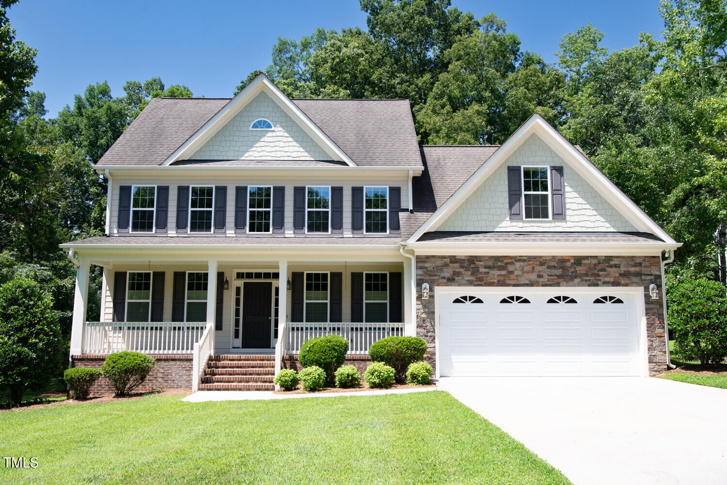 Property Photo: 106 Elk River Court NC 27302