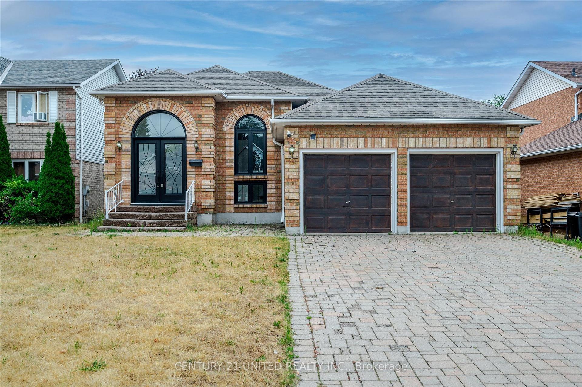 Photo de la propriété:  1414 Glenforest Crescent  ON K9K 2J1 