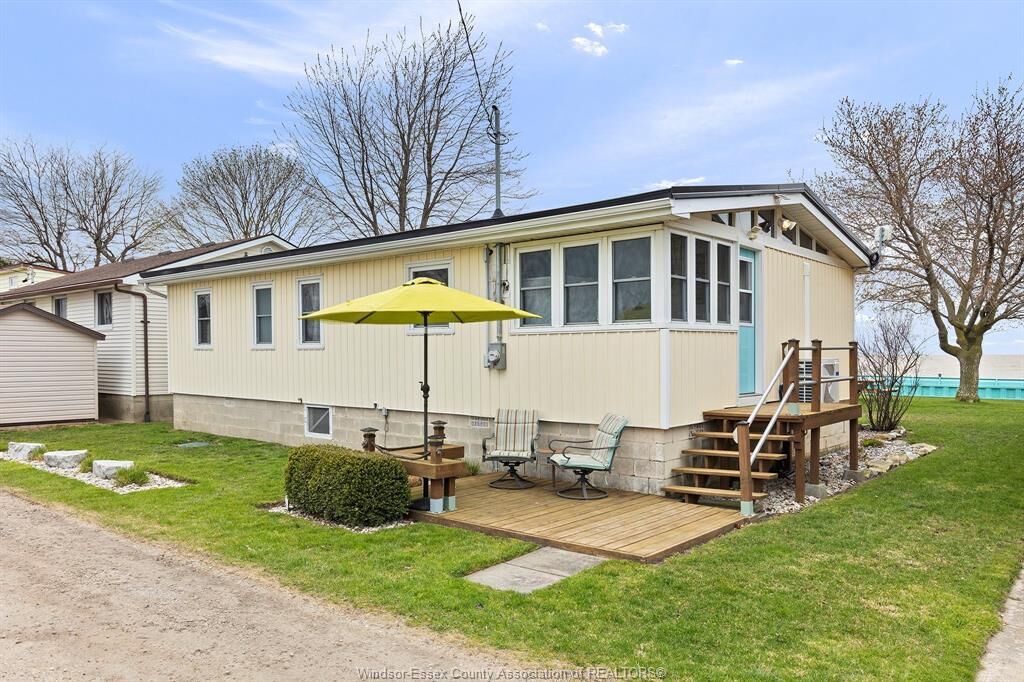 Property Photo:  14270 Crystal Beach  ON N0P 2L0 