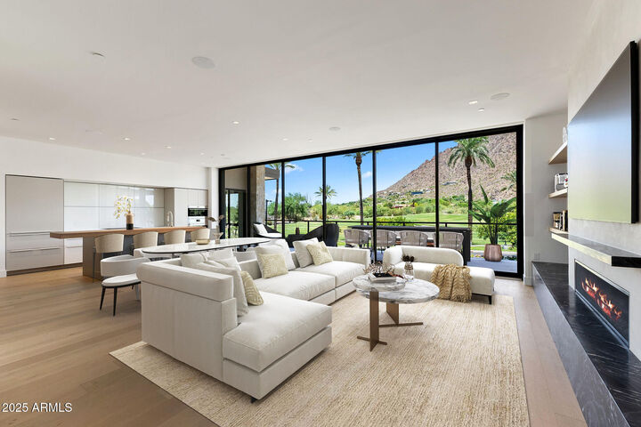 Property Photo:  4575 N Phoenician Boulevard 2  AZ 85251 