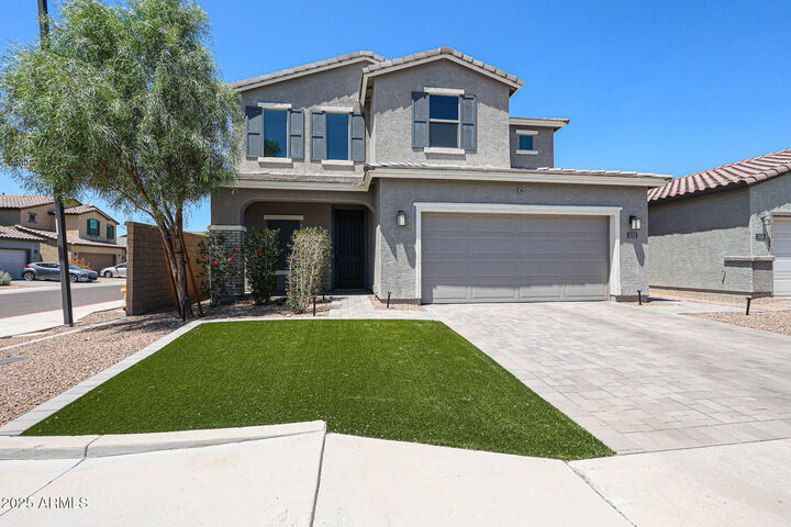 Property Photo: 3332 W Dunbar Drive AZ 85041