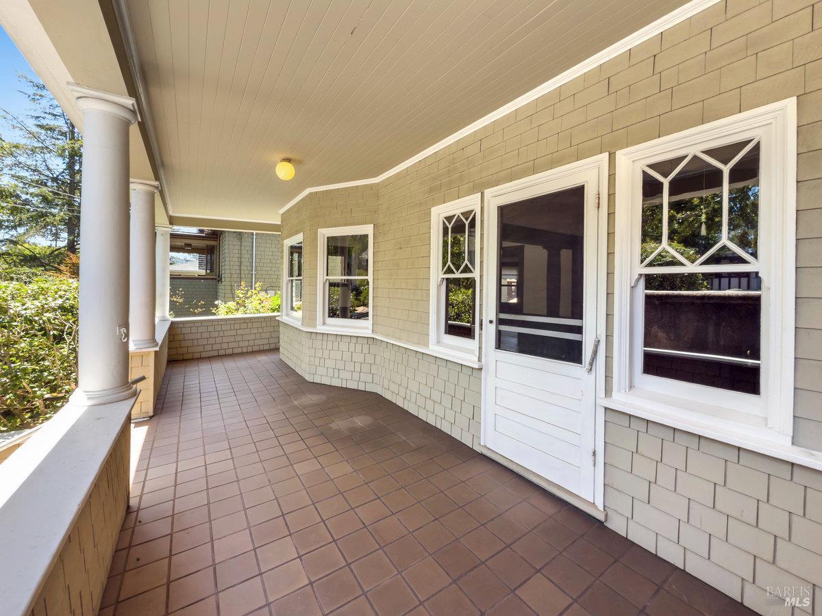 Property Photo: 1109 Grand Avenue CA 94901