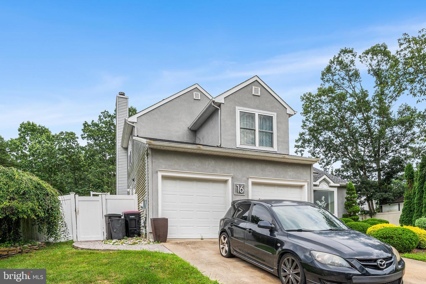 Property Photo:  16 Carr Lane  NJ 08081 