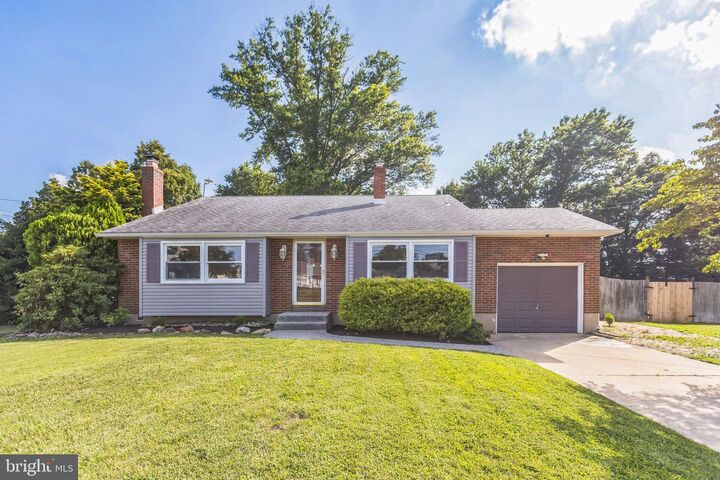 124 Lucas Drive  Bordentown NJ 08505 photo