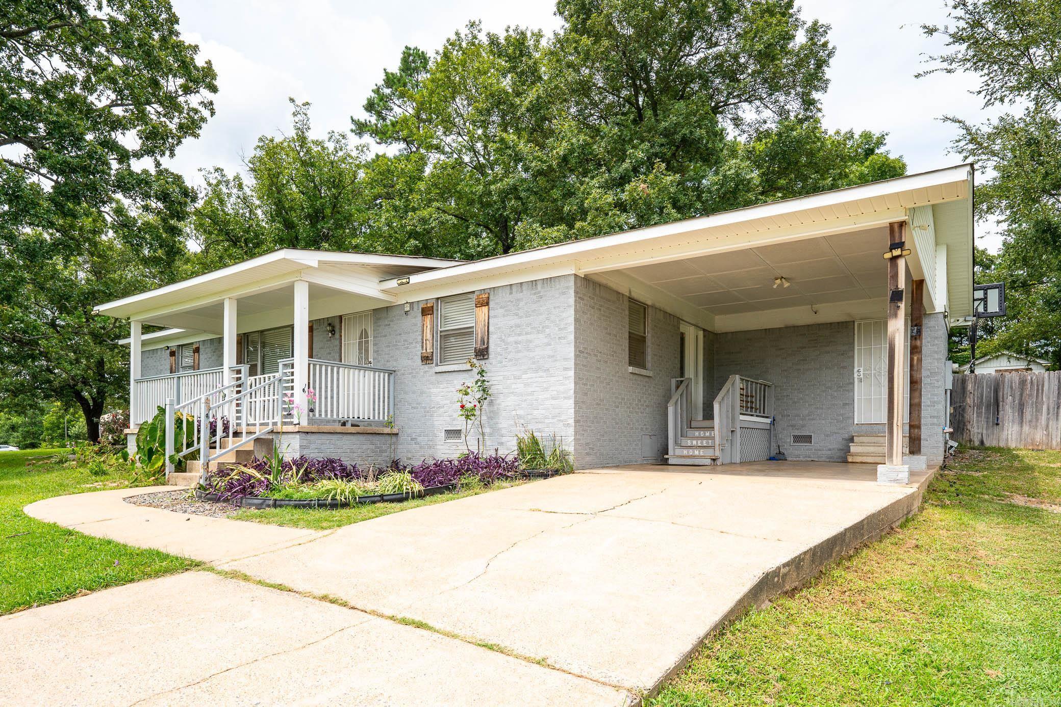 Property Photo: 4 Lieblong Road AR 72058