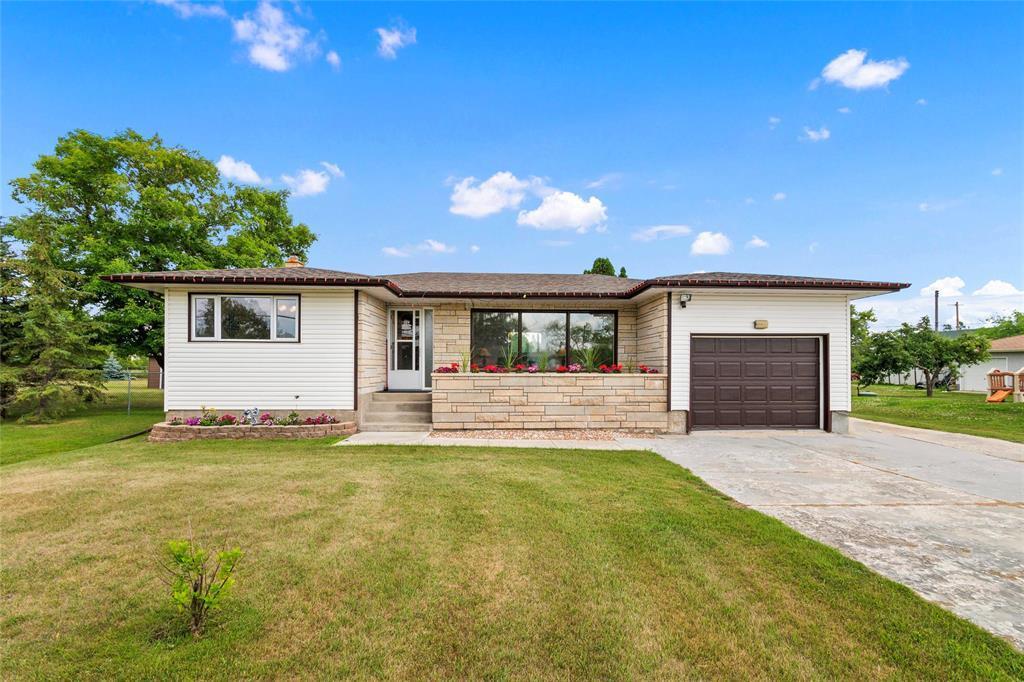 Property Photo: 5405 No 9 Highway MB R1A 2W6