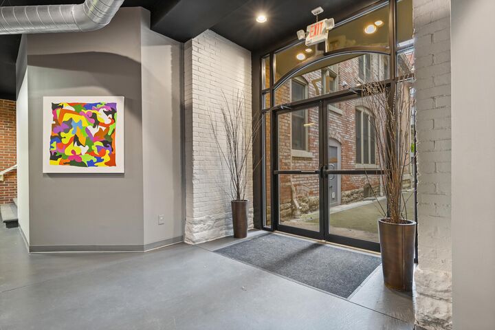 Property Photo:  17 W 3rd Avenue  OH 43201 