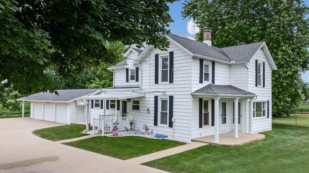 4461 New Carlisle Pike  Springfield OH 45504 photo