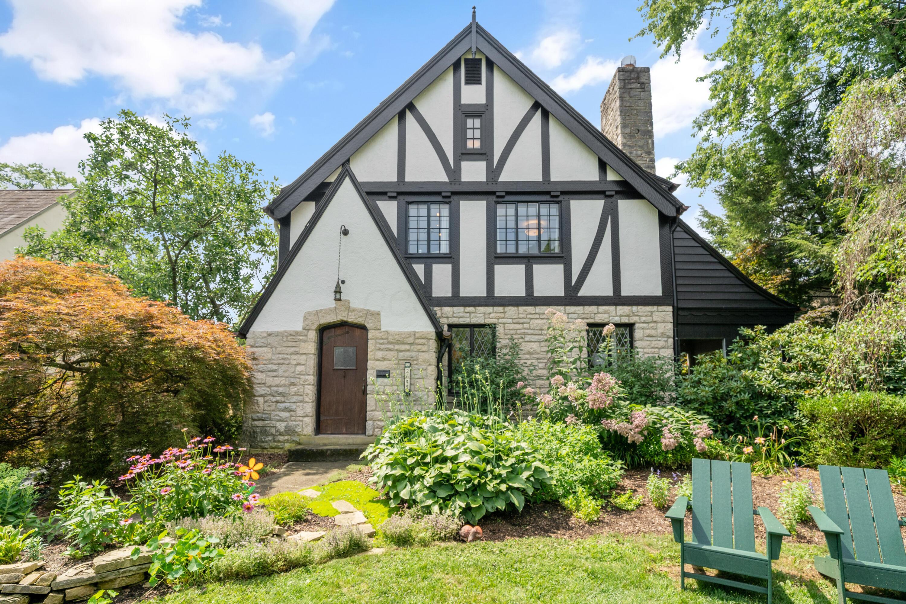 Property Photo:  2645 Bexley Park Road  OH 43209 