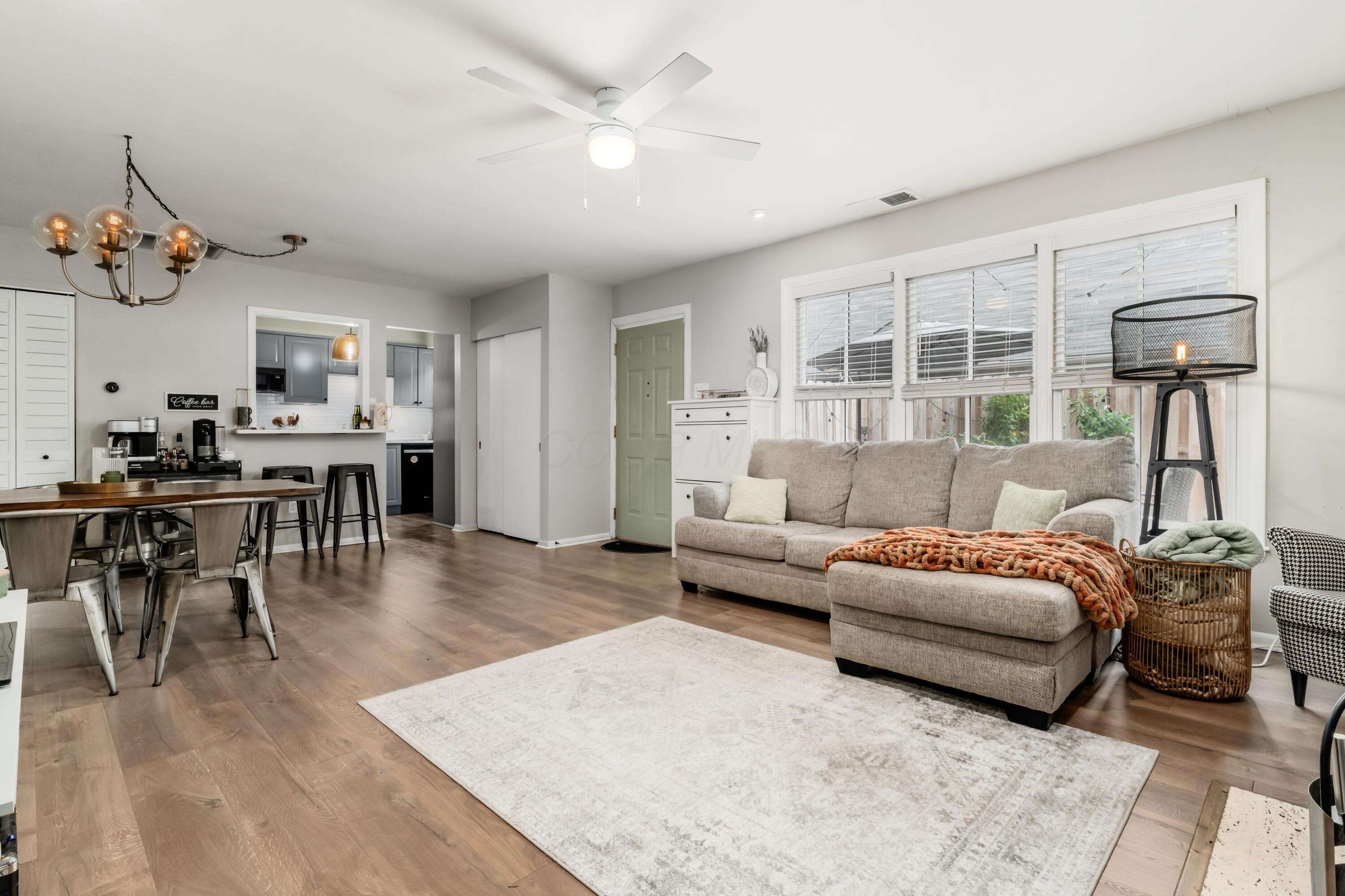 Property Photo:  251 E Kossuth Street  OH 43206 