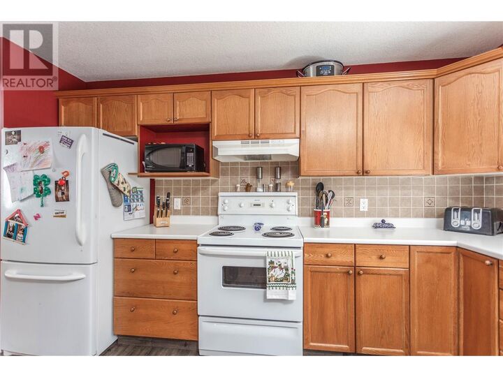 Property Photo:  2230 Linea Crescent  BC V0E 2G0 