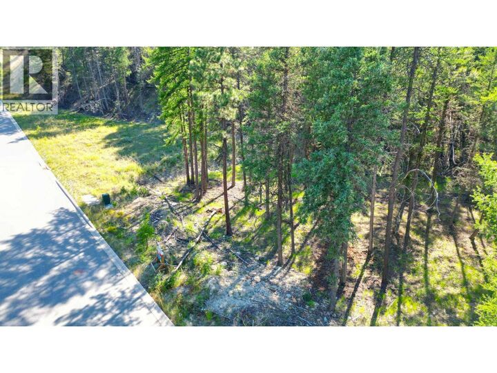 211 River Drive — photo 1