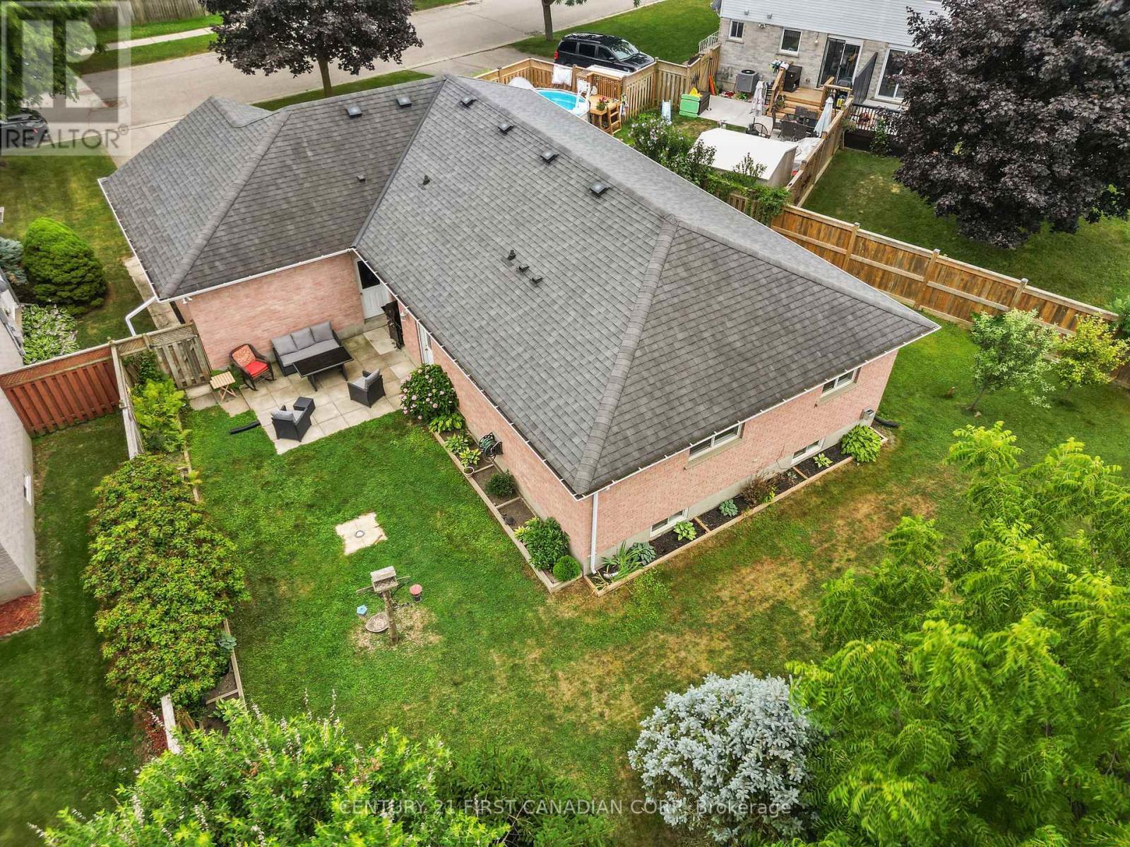 Photo de la propriété: 7 Sifton Drive ON N5R 6C6