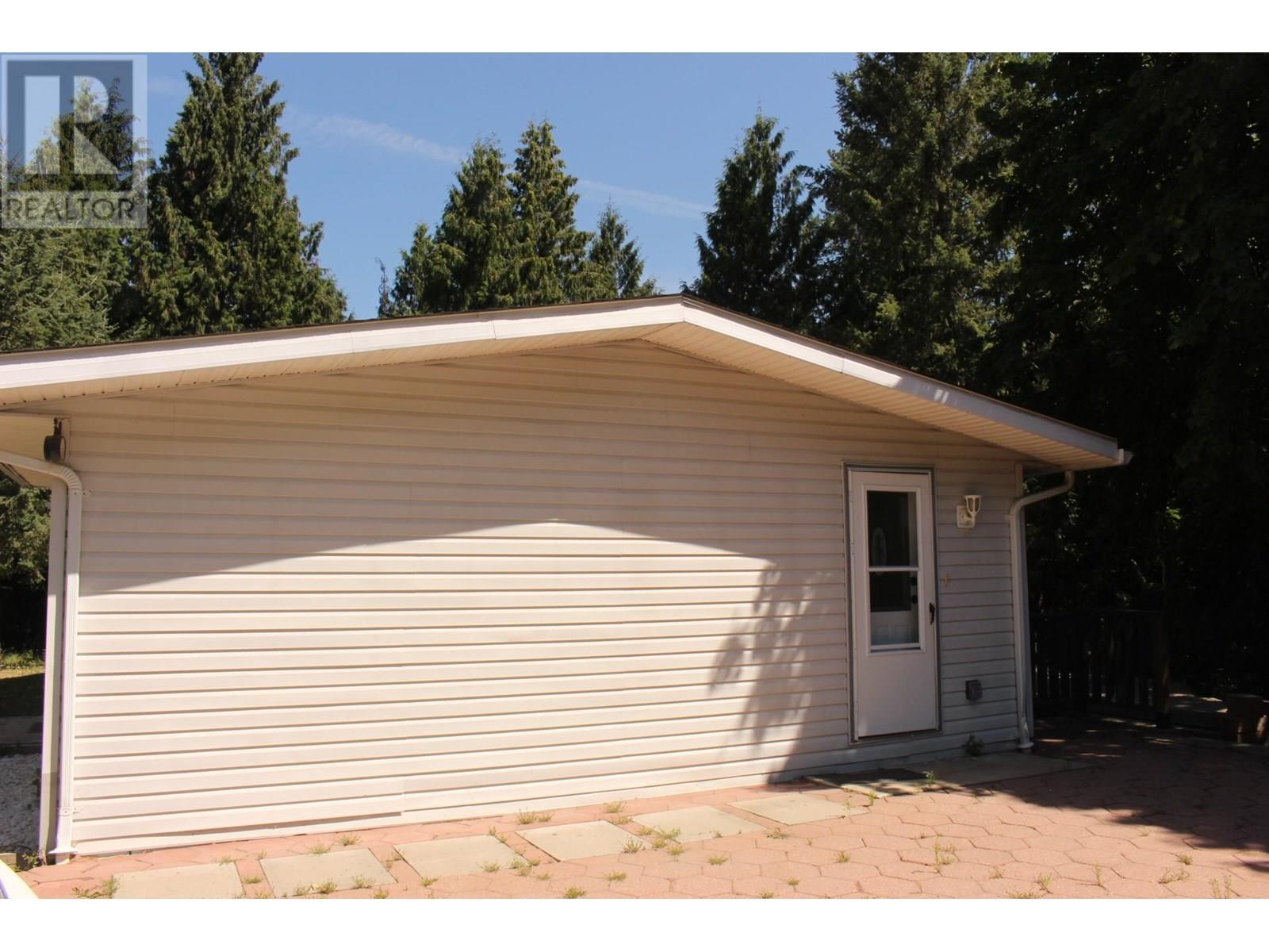 Photo de la propriété: 1531 Mountain Ridge Road BC V1N 4S2