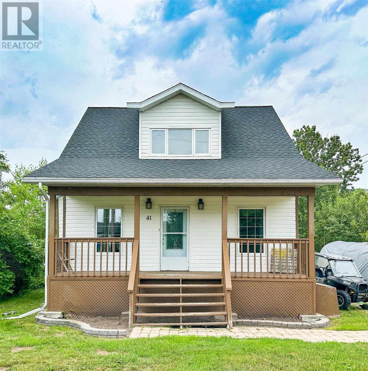 Photo de la propriété: 41 Howey Bay Rd ON P0V 2M0
