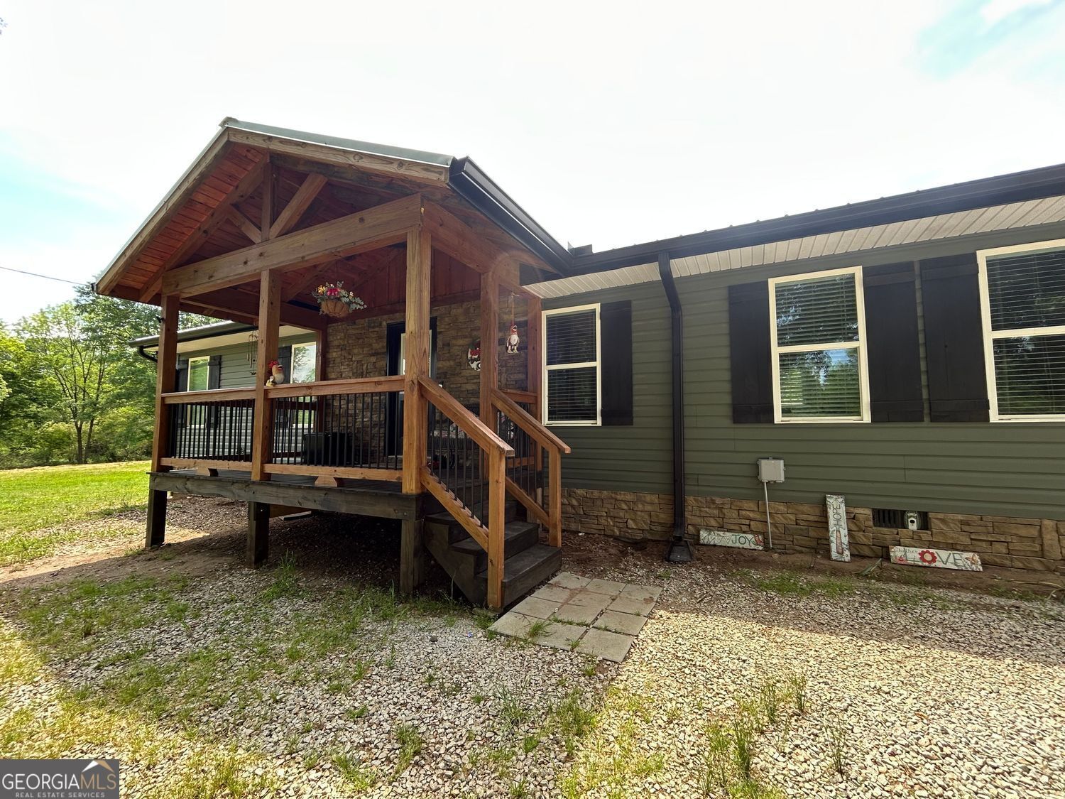 Property Photo:  1845 Old Stagecoach Road  GA 30521 