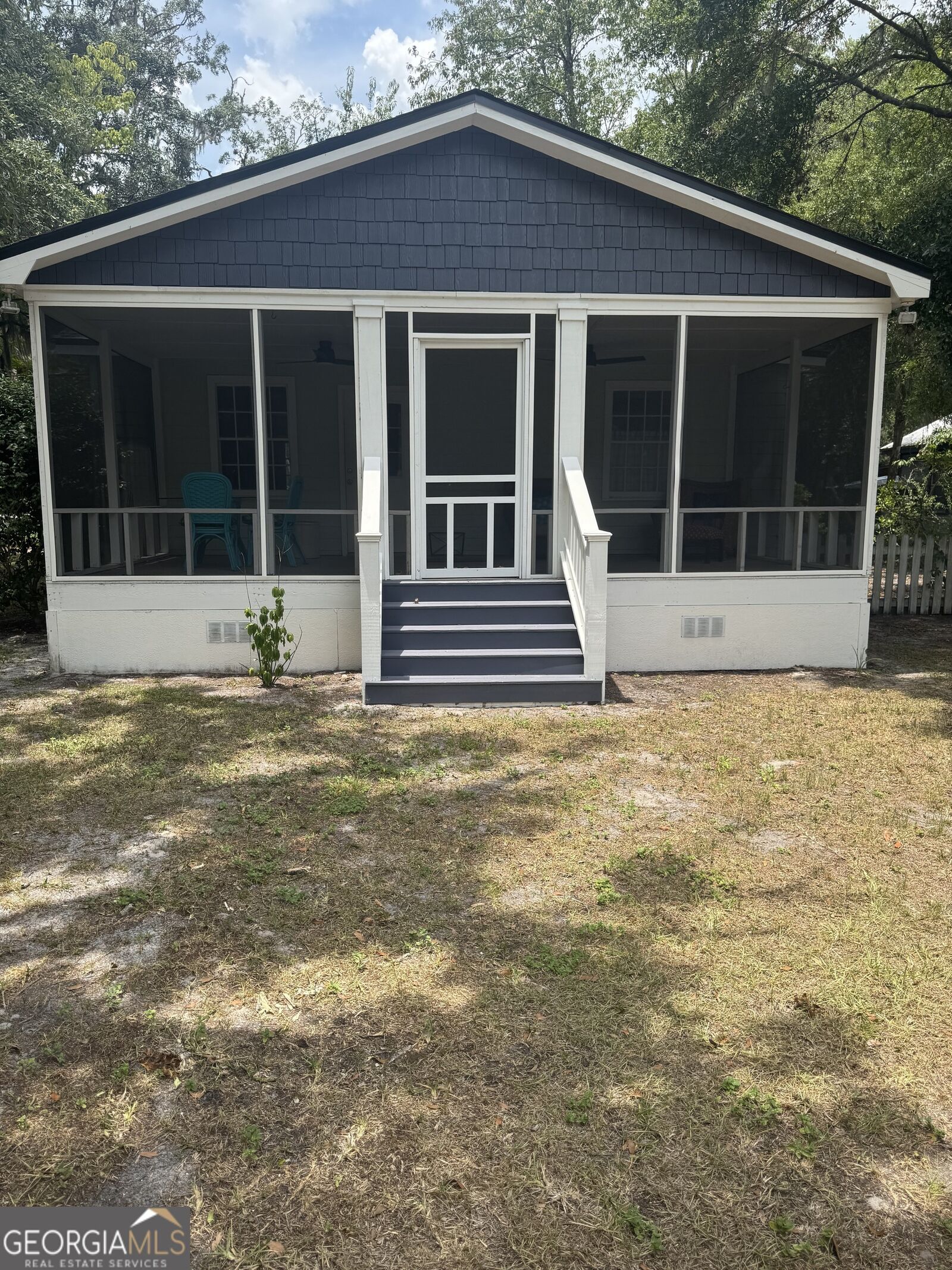 Property Photo:  600 W Conyers Street  GA 31558 