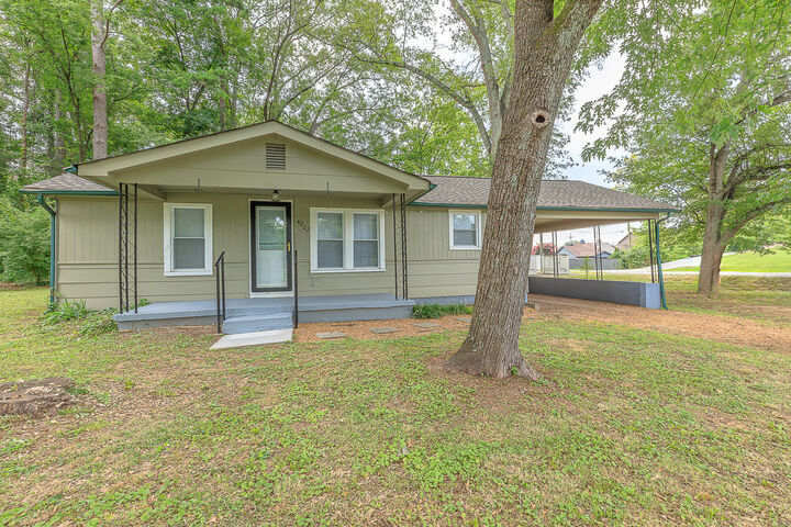 Property Photo: 4202 Davis Lane TN 37416