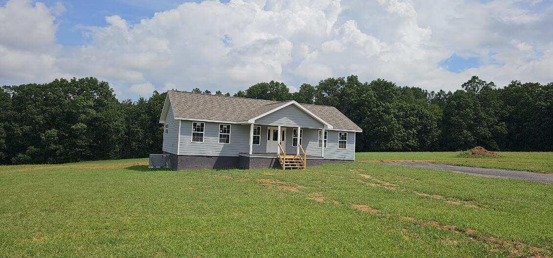 Property Photo:  1368 Bennie Camp Road  TN 37327 