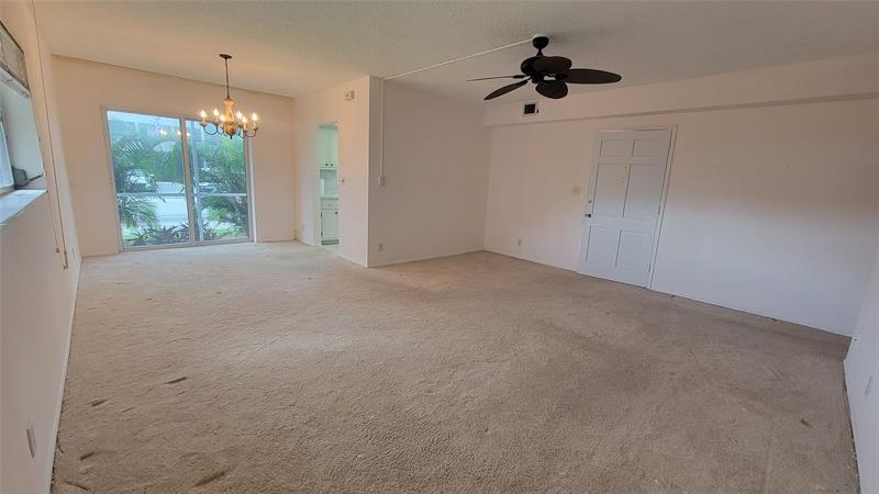 Property Photo: 711 SE 7th Ave 5 FL 33060