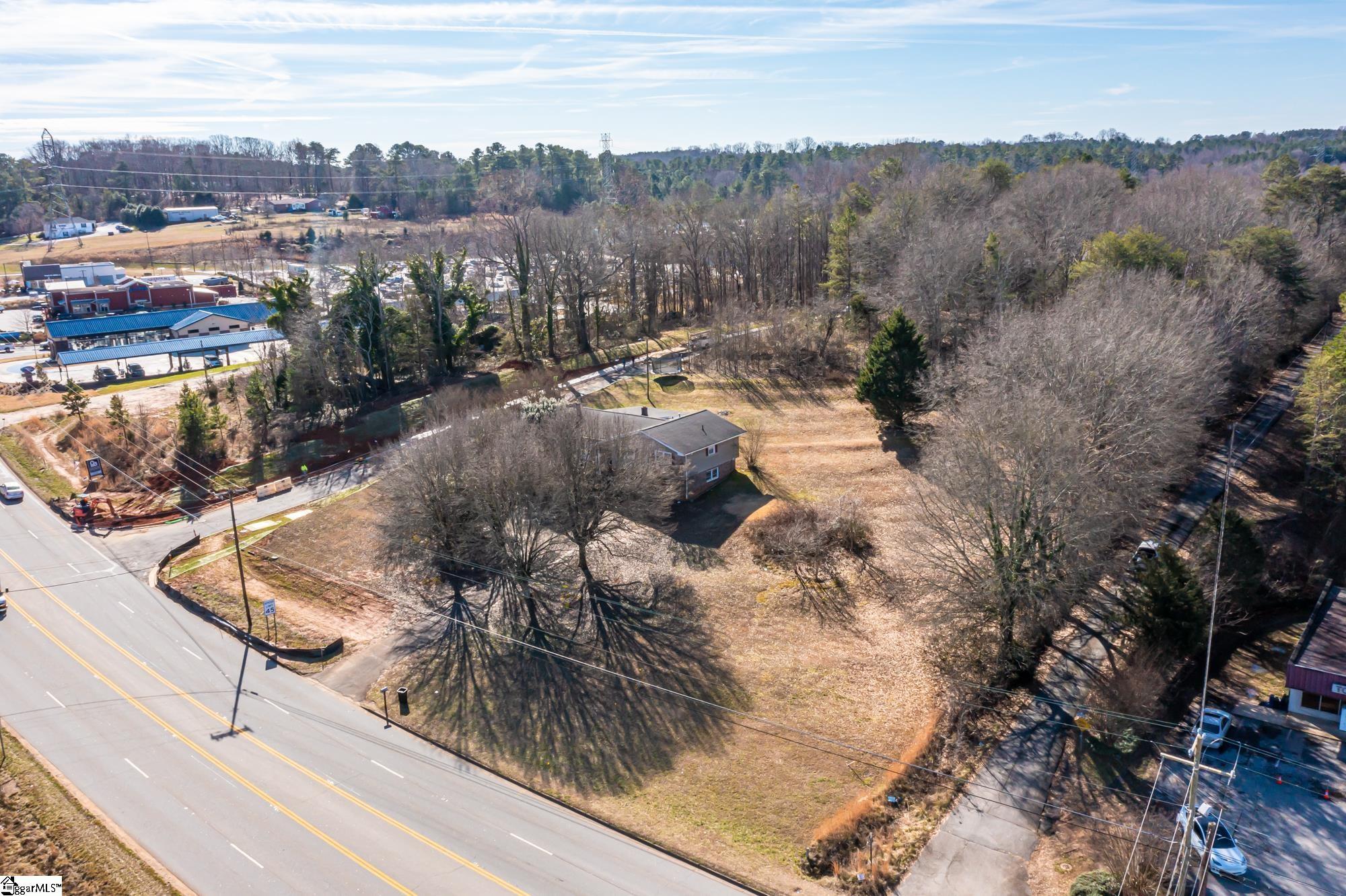 Property Photo: 106 Roberts Drive SC 29671