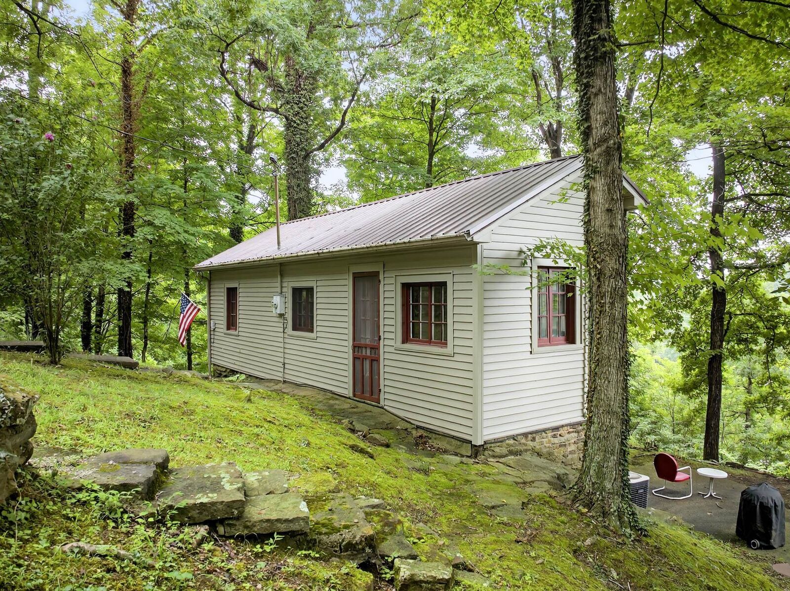 Property Photo: 255 Clubhouse Drive KY 42348