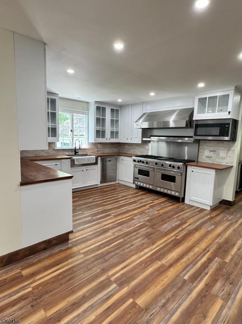 Property Photo: 18 Edge Hill Rd NJ 07825