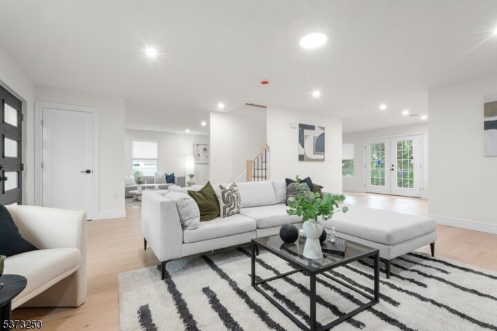 Property Photo:  1283 Rahway Ave  NJ 07090