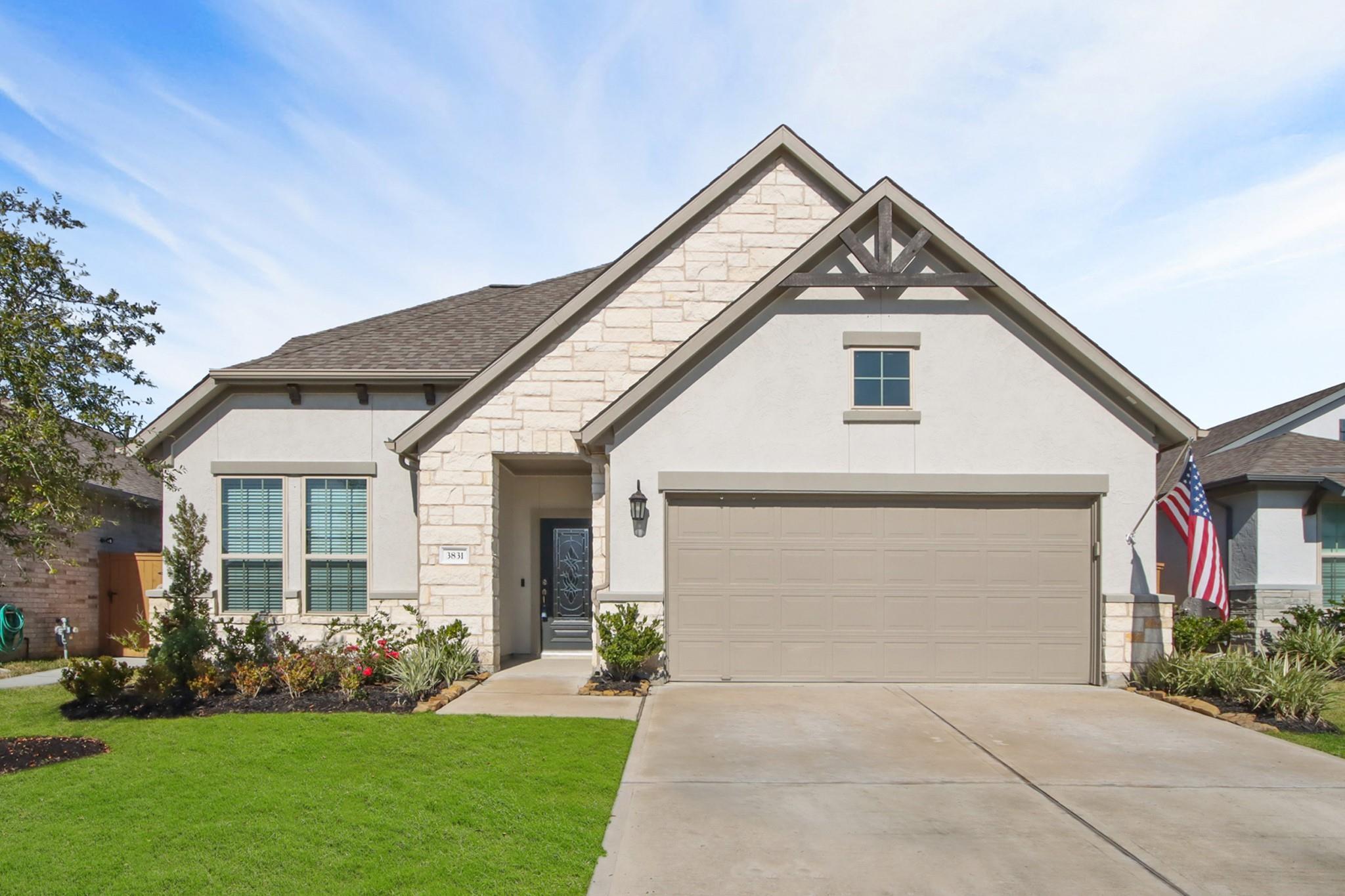 Property Photo: 3831 Robinson Bend Drive TX 77386