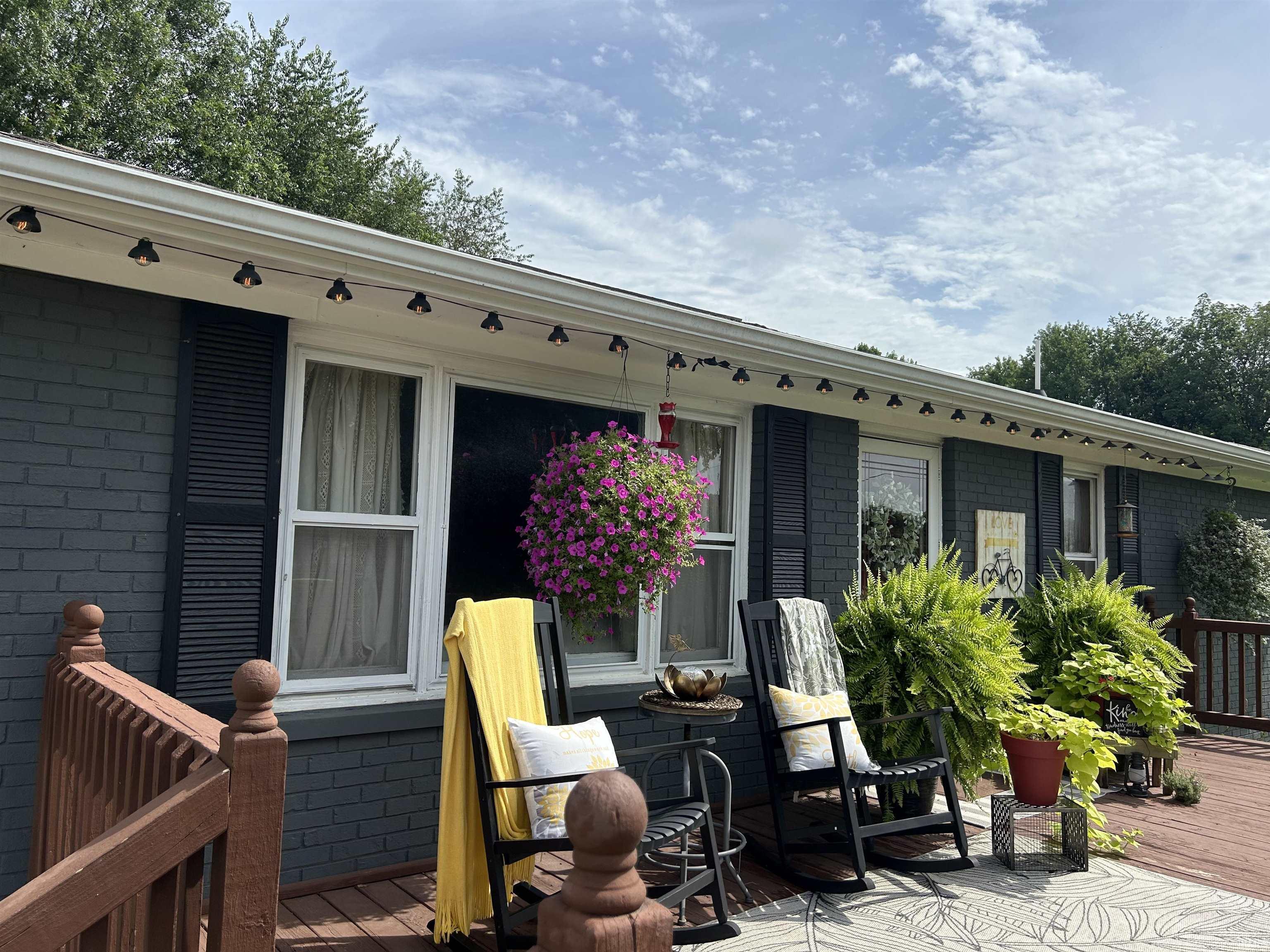 Property Photo: 1454 W County Road 125 S IN 47567