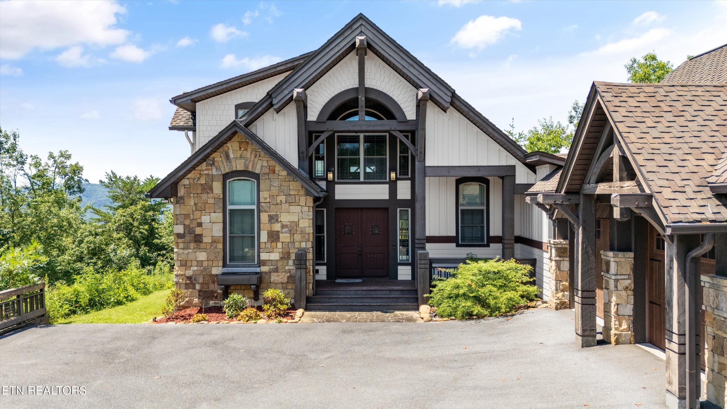 Property Photo: 3301 Summit Trails Drive TN 37862
