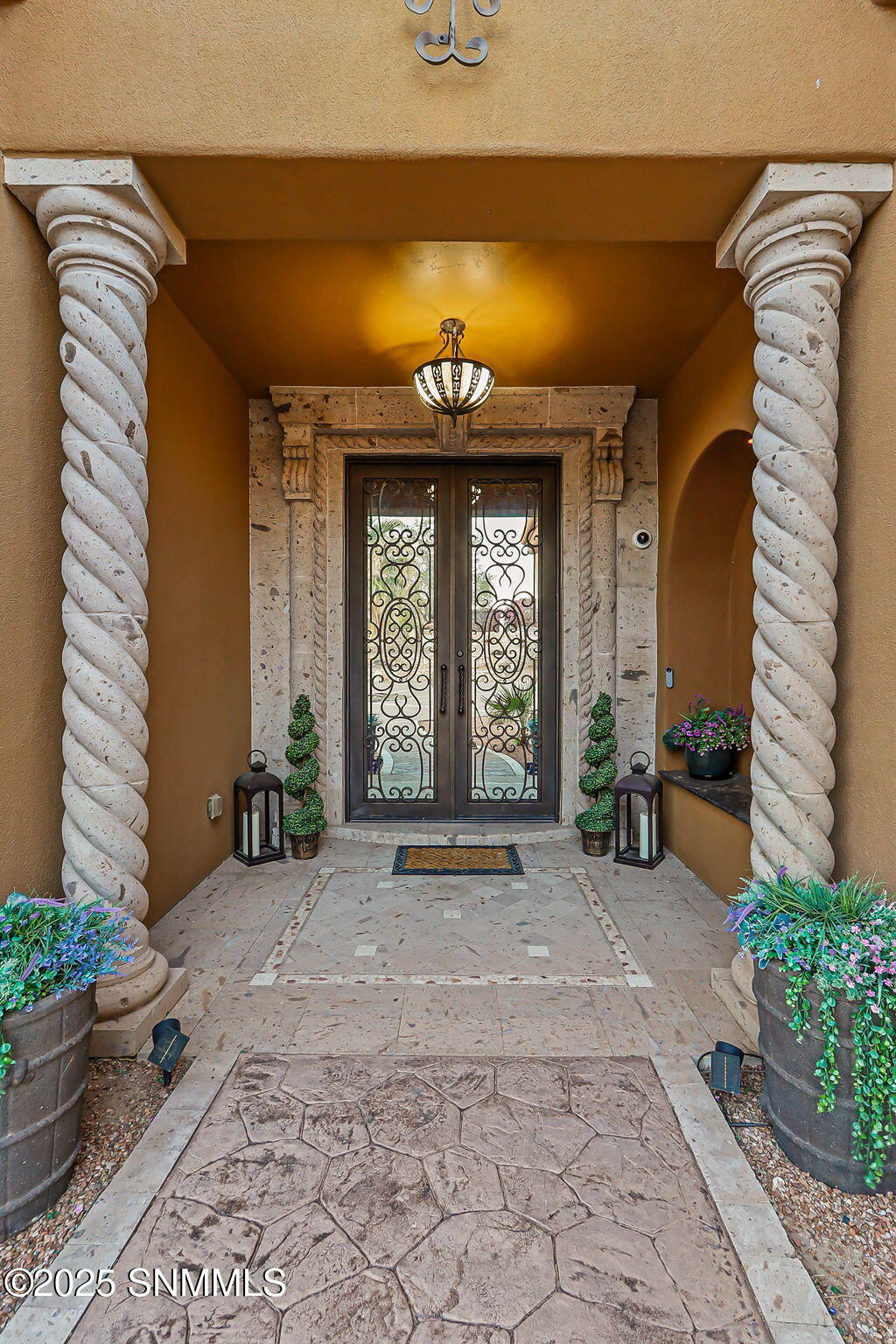 Property Photo: 6215 Lazo Del Norte NM 88011