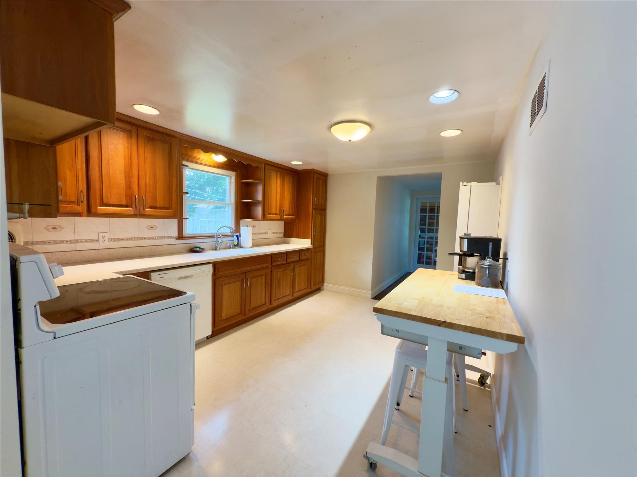Property Photo: 8 Manor Road NY 12572