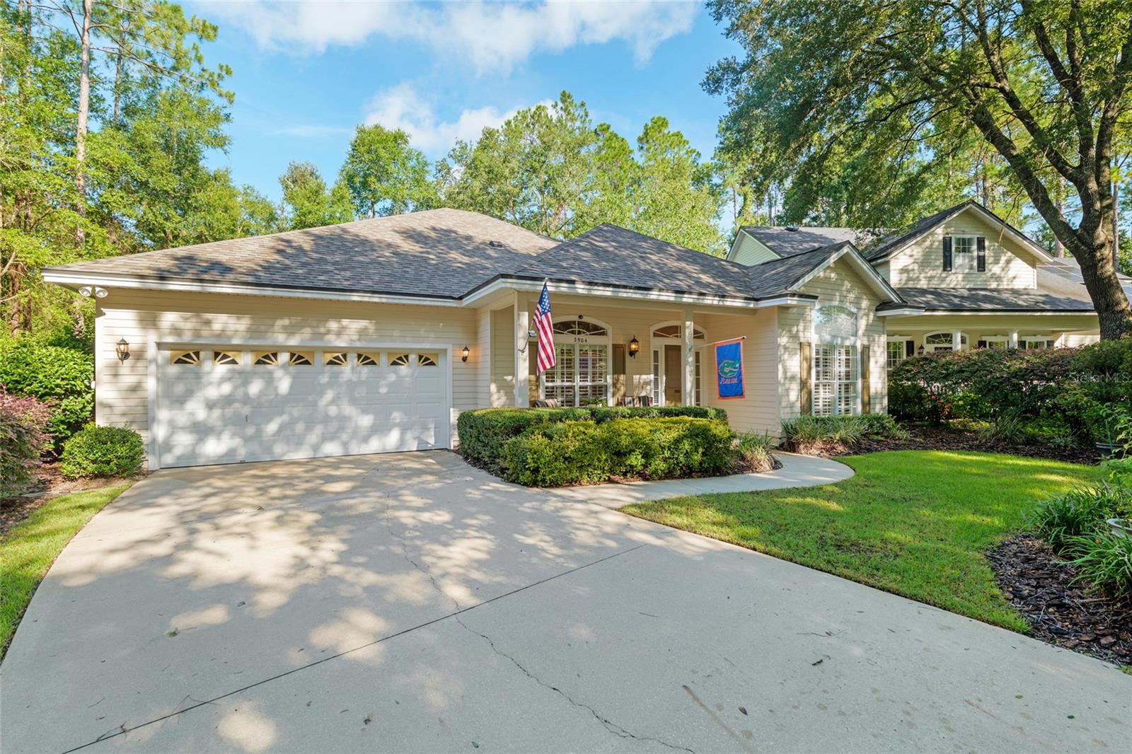 Property Photo: 2904 SW 95th Terrace FL 32608