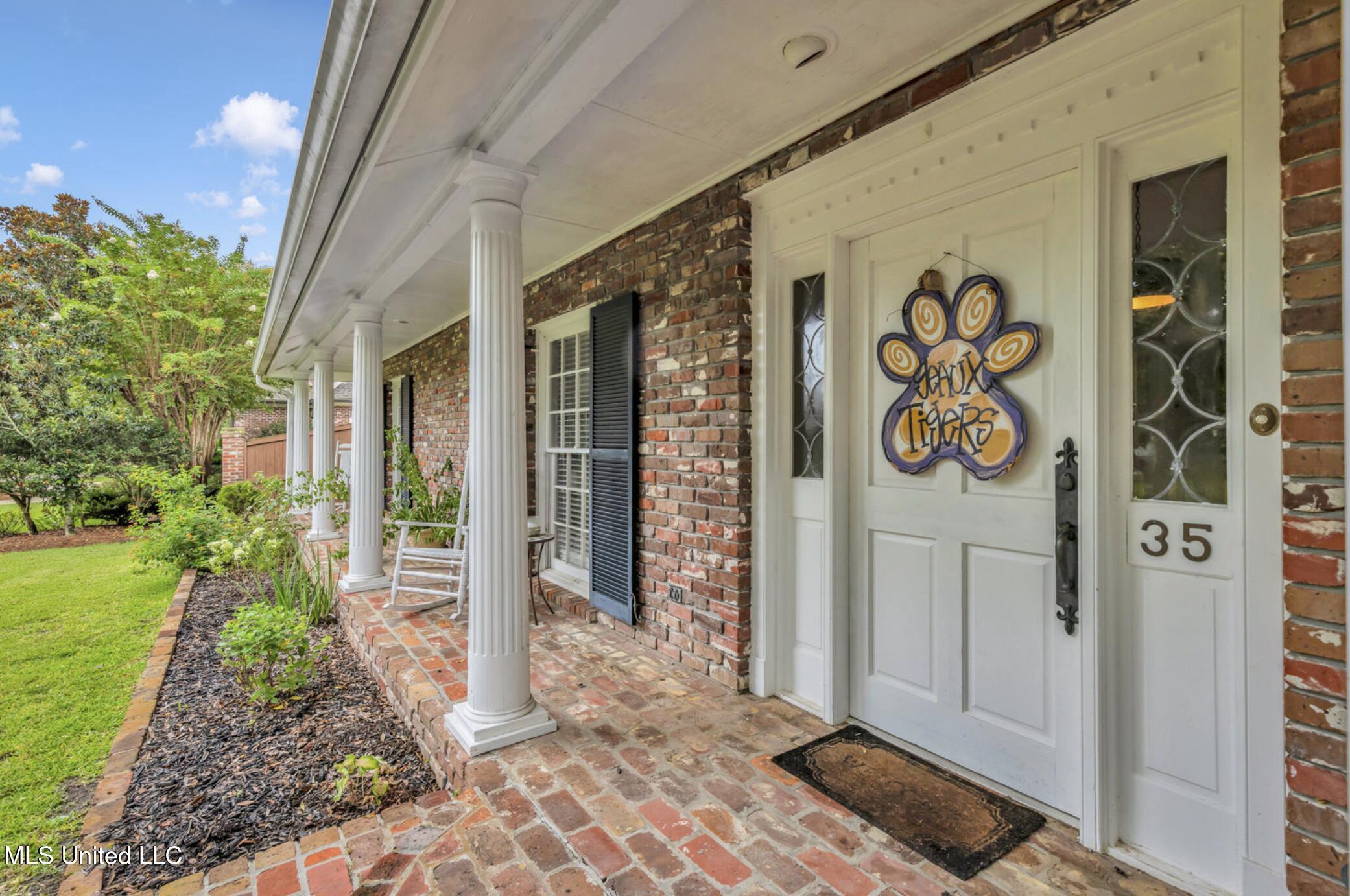 Property Photo: 35 Greenbriar Drive MS 39507