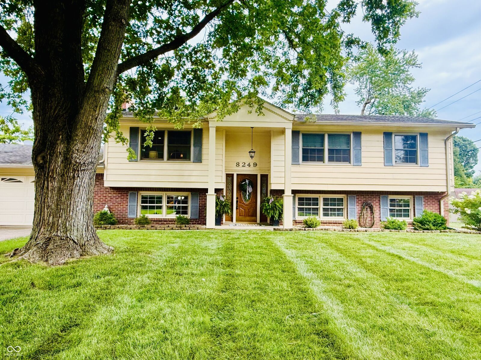 Property Photo:  8249 Burn Court  IN 46217 