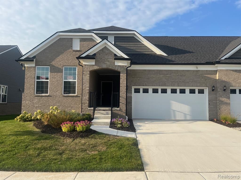 Property Photo:  16297 Conifer Lane  MI 48038 3818 