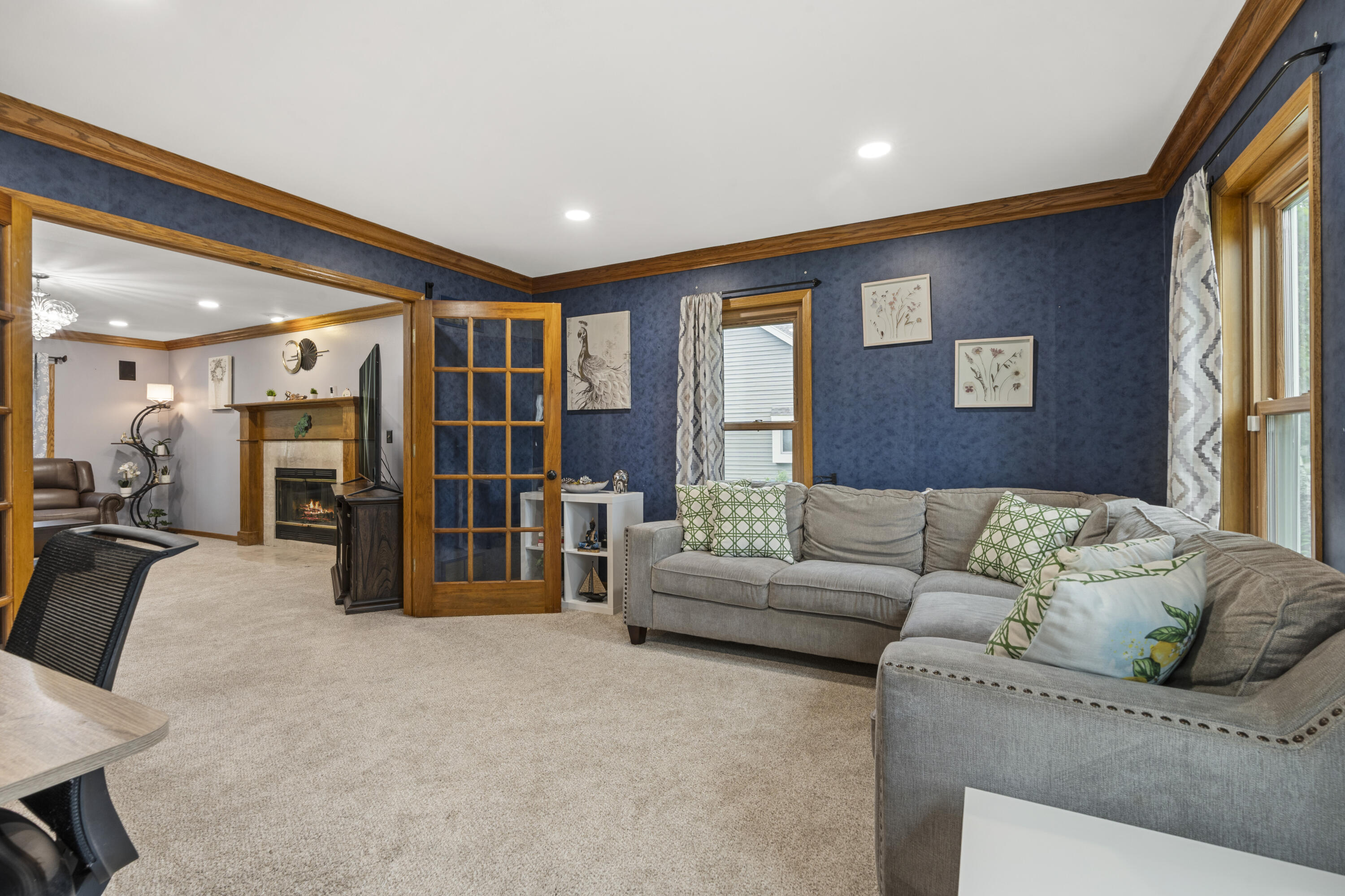 Property Photo: 1070 Hillwood Blvd WI 53072